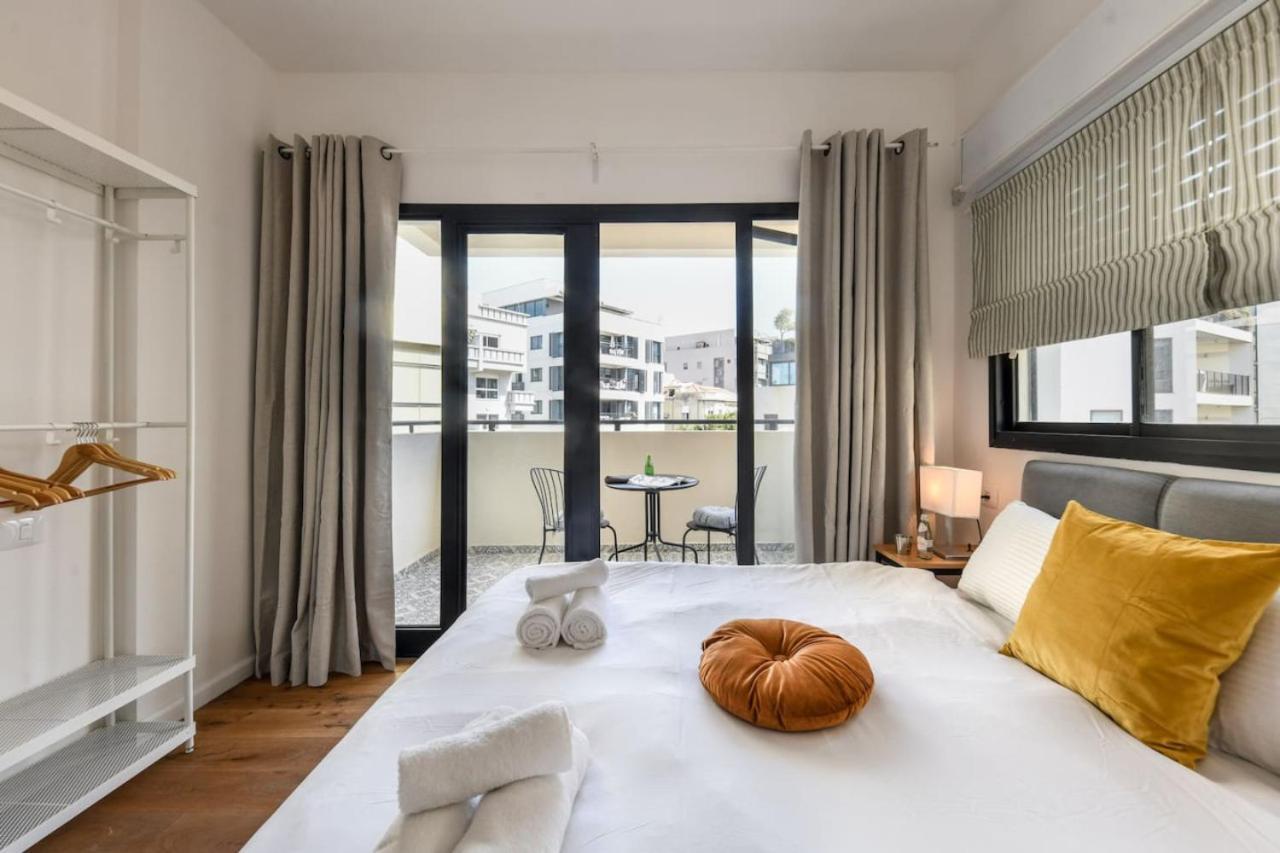 Homey 2br With Mamad And Spacious Balcony 5-min From By Sea N' Rent Apartamento Tel Aviv